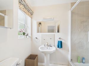 Photo 8- click for photo gallery